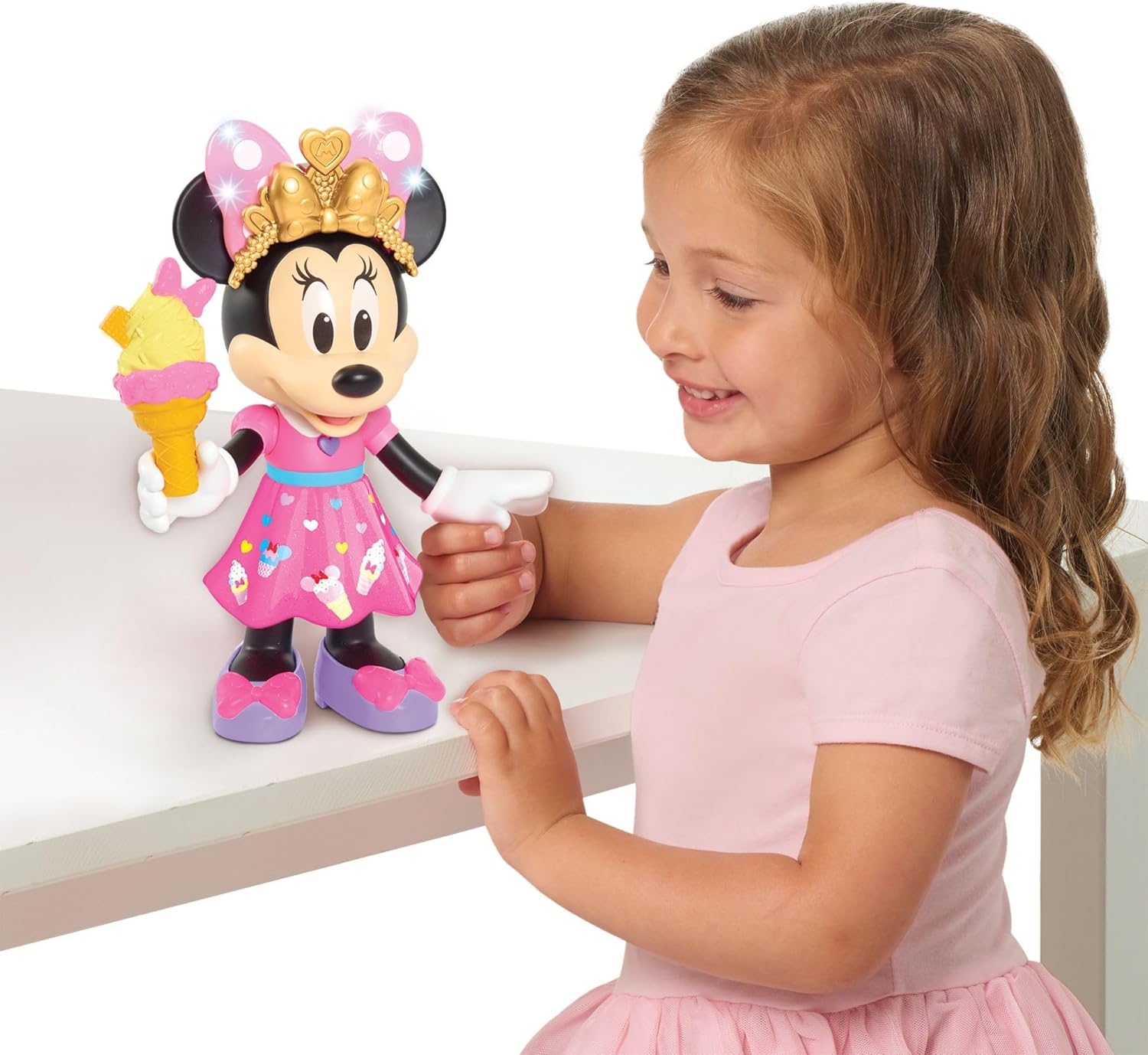 Muñeca de Minnie Mouse con golosinas y accesorios - imagen adicional