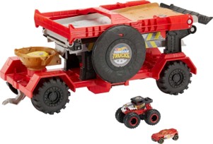 Hot Wheels Monster Trucks Trailer niñera con pista de obstáculos - imagen adicional