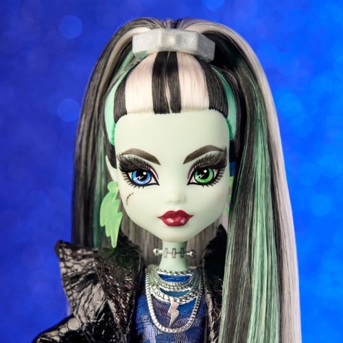 Monster High Midnight Runway Frankie Stein - imagen adicional