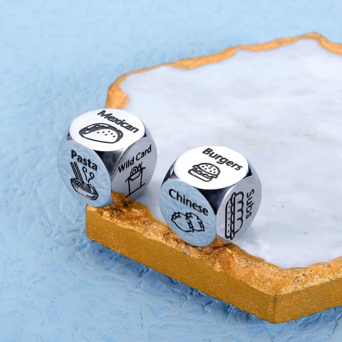 Dados metálicos para jugar a cena romántica - imagen adicional