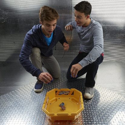 Beyblade burst kit duelos épicos - imagen adicional