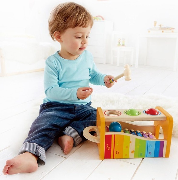 Xilofono y juego martillo Hape - imagen adicional
