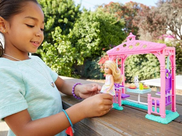 Barbie Chelsea de picnic FDB34 - imagen adicional