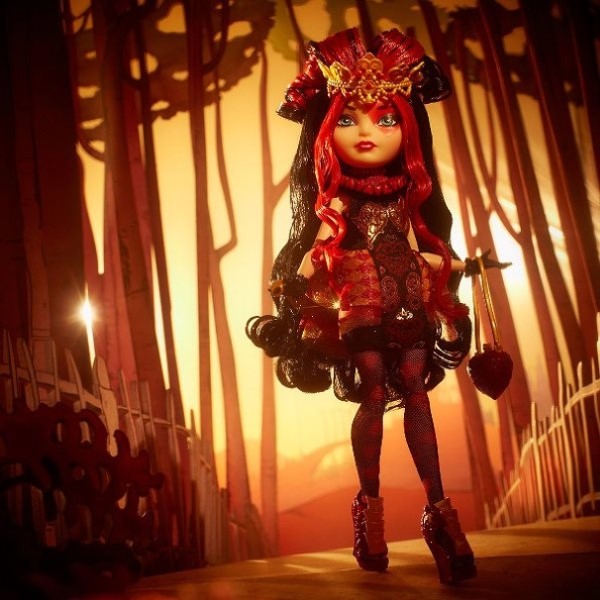 Ever After High Lizzie Hearts BJG98 - imagen adicional