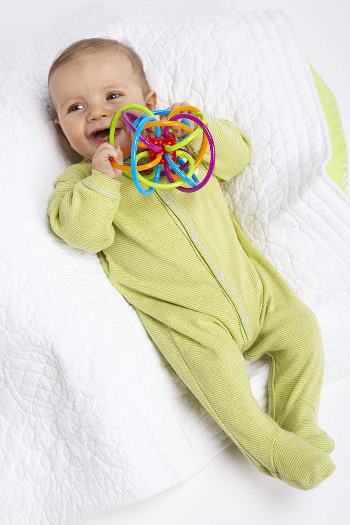 Juguete sonajero mordedera Winkel - imagen adicional