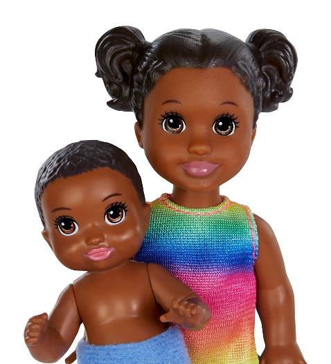 Barbie niñera set hermanitos GFL33 - imagen adicional