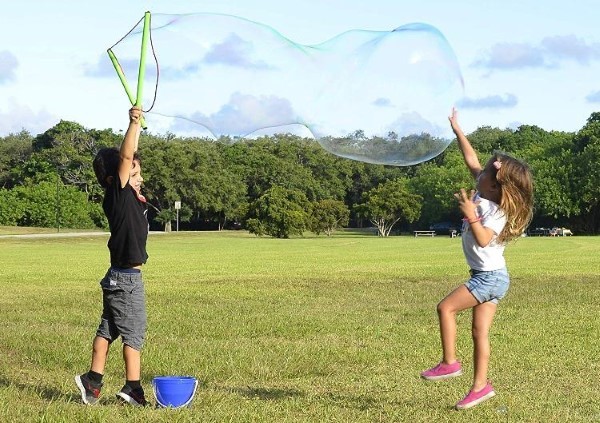 Kit burbujas gigantes Wowmazing - imagen adicional