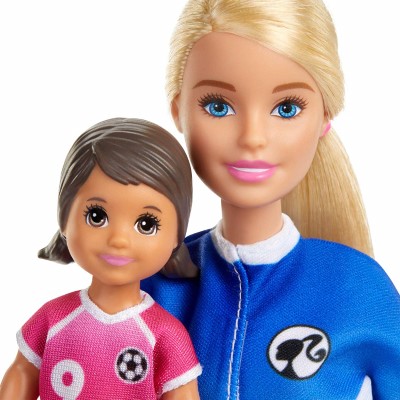 Barbie entrenadora de Futbol GLM47 - imagen adicional