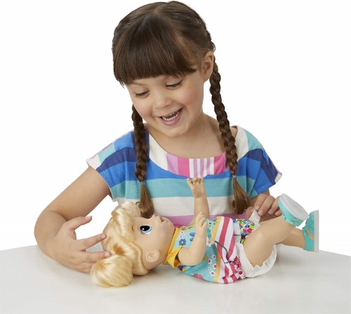 Baby Alive muñeca bebé pasos y risas - imagen adicional