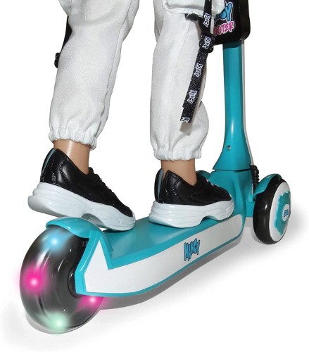 Nancy Un día con mi patineta eléctrica 700016705 - imagen adicional